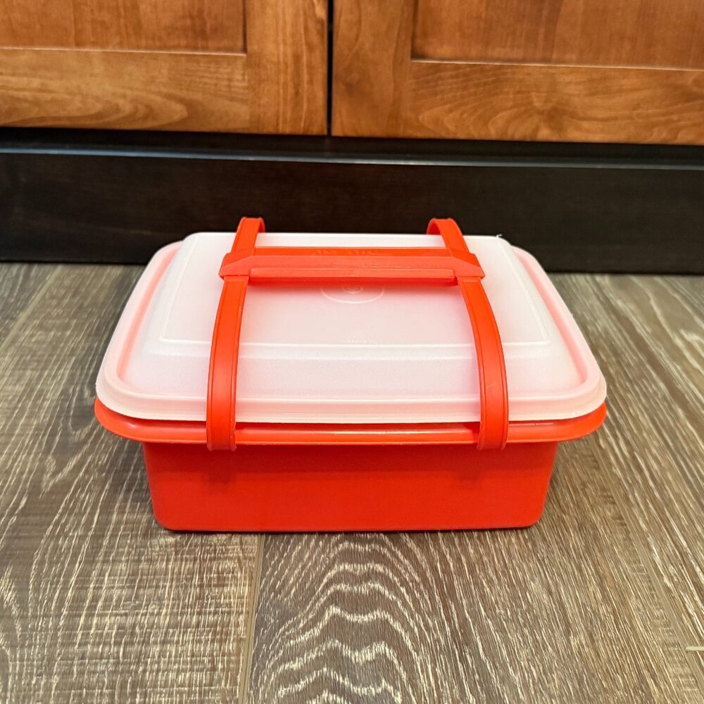 Vintage Tupperware Pack N Carry Lunch Box